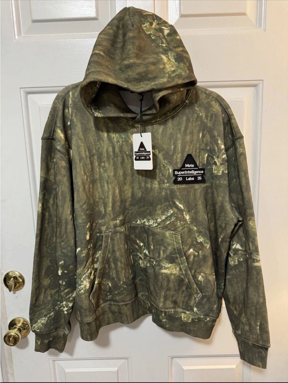 Meta Super Intelligence Labs Hoodie LG Tree Camo Medium Size